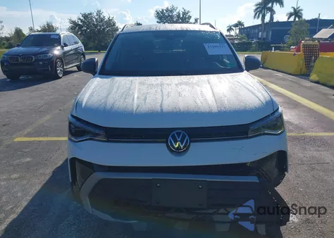 2025 Volkswagen Taos 1.5T S z USA, uszkodzony, nr VIN 3VV5C7B2XSM013800